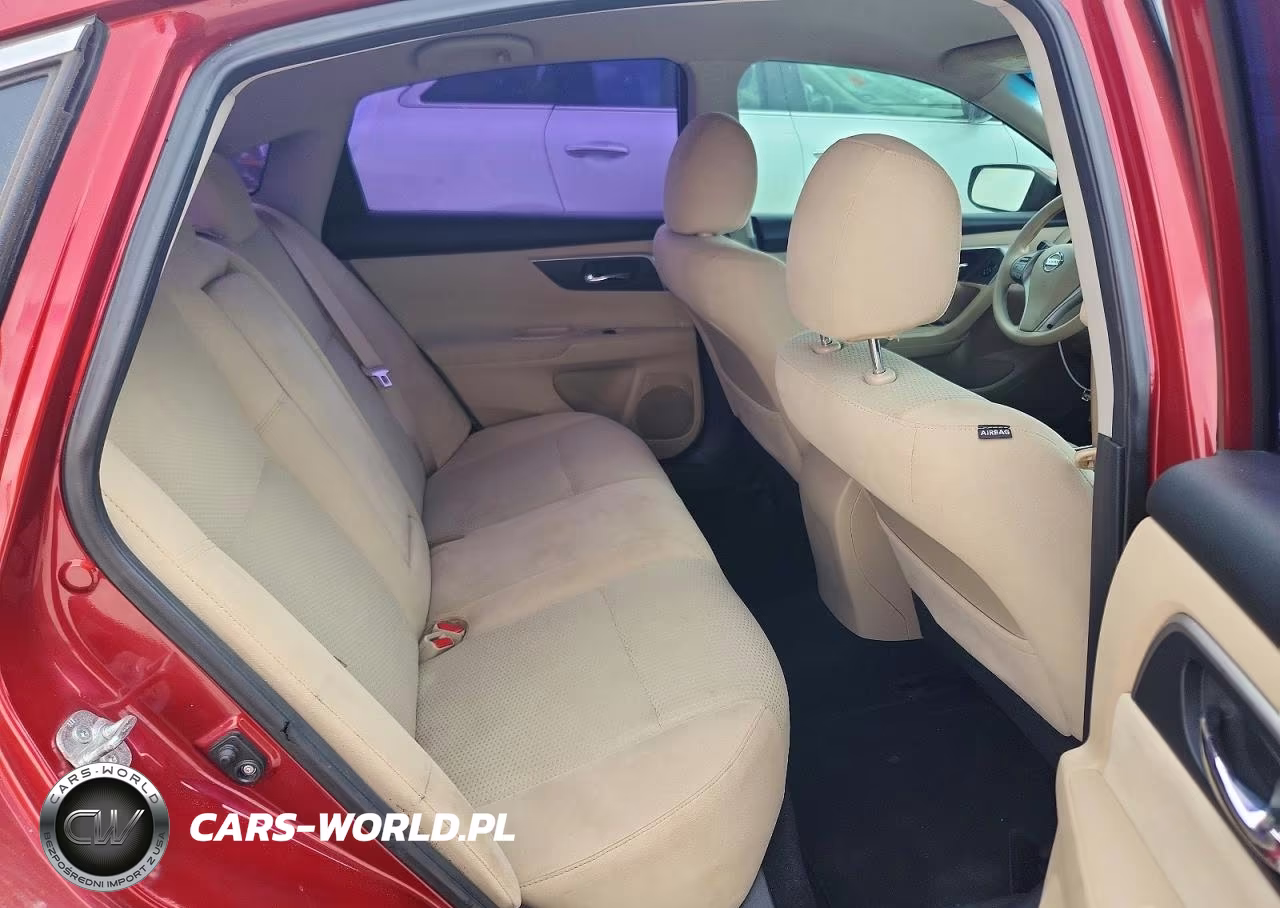 2015 Nissan Altima 2.5 S VIN:1N4AL3AP4FN372631 - 10