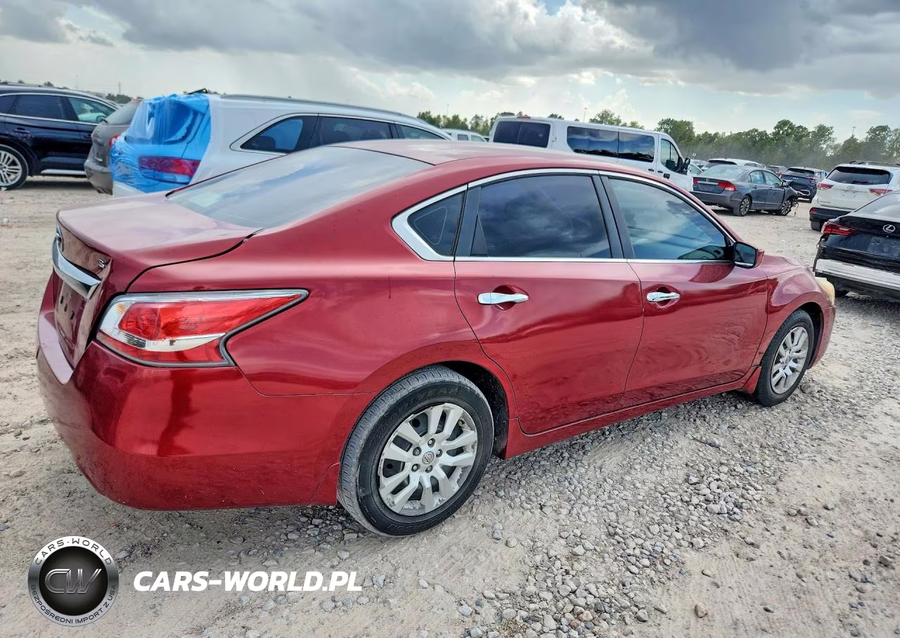 2015 Nissan Altima 2.5 S VIN:1N4AL3AP4FN372631 - 3