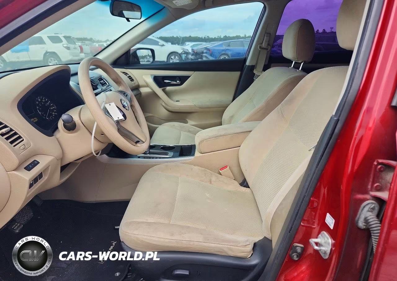 2015 Nissan Altima 2.5 S VIN:1N4AL3AP4FN372631 - 7