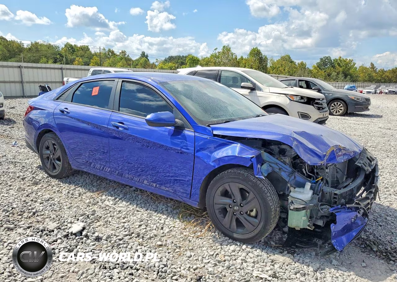 2021 Hyundai Elantra Sel VIN:KMHLM4AG3MU121619 - 4