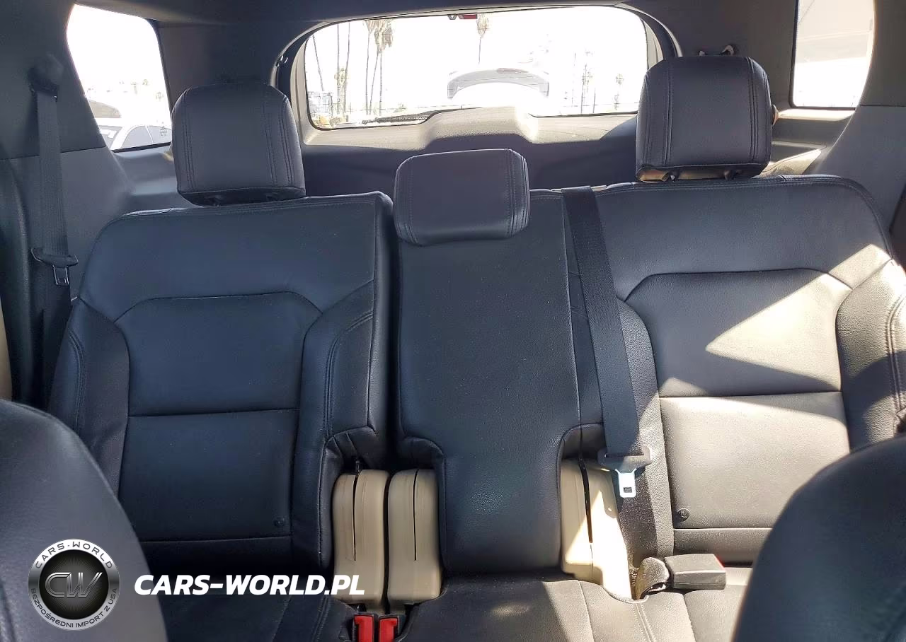 2017 Ford Explorer VIN:1FM5K7B84HGA88058 - 10