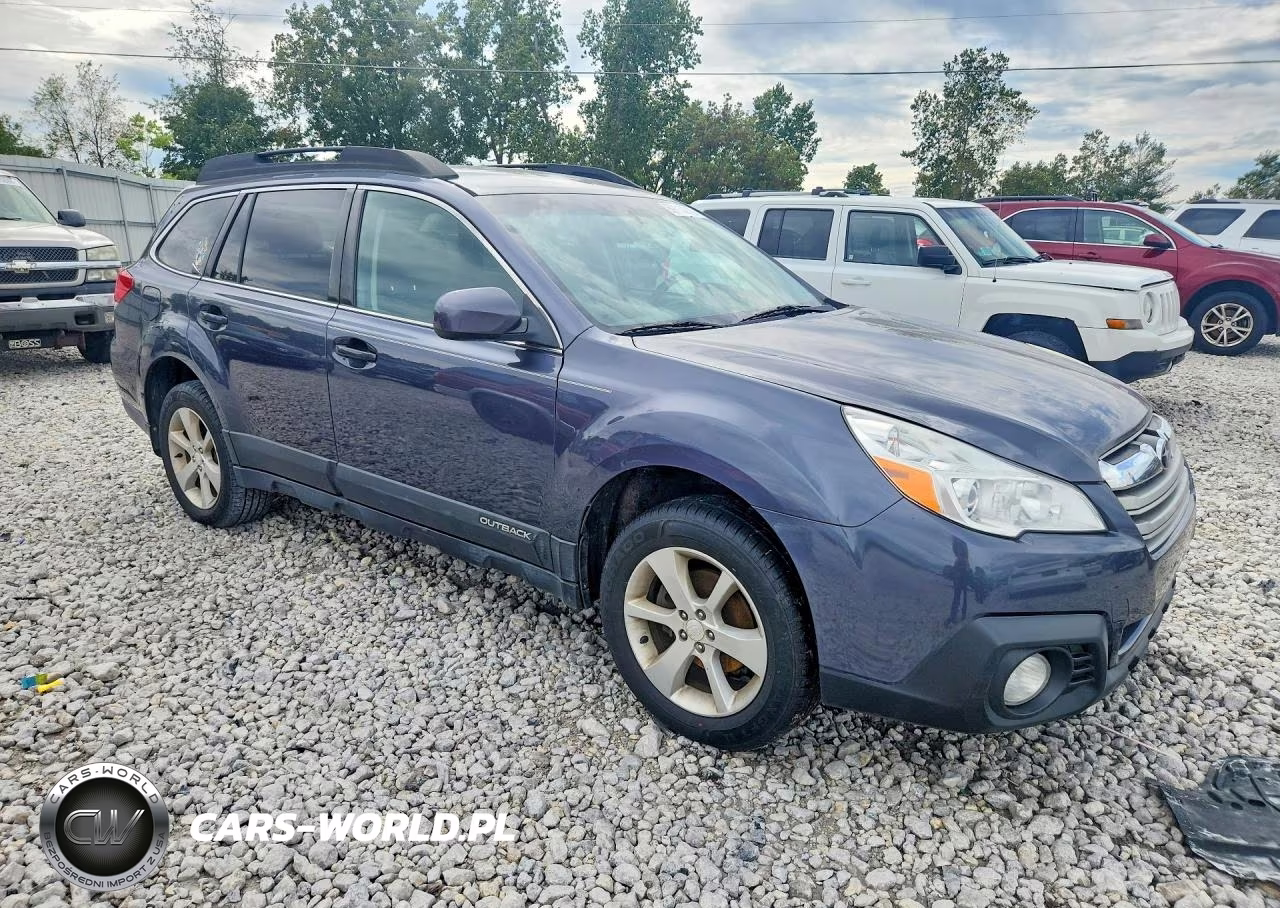2014 Subaru Outback 2.5I Premium VIN:4S4BRBCC6E3310591 - 4