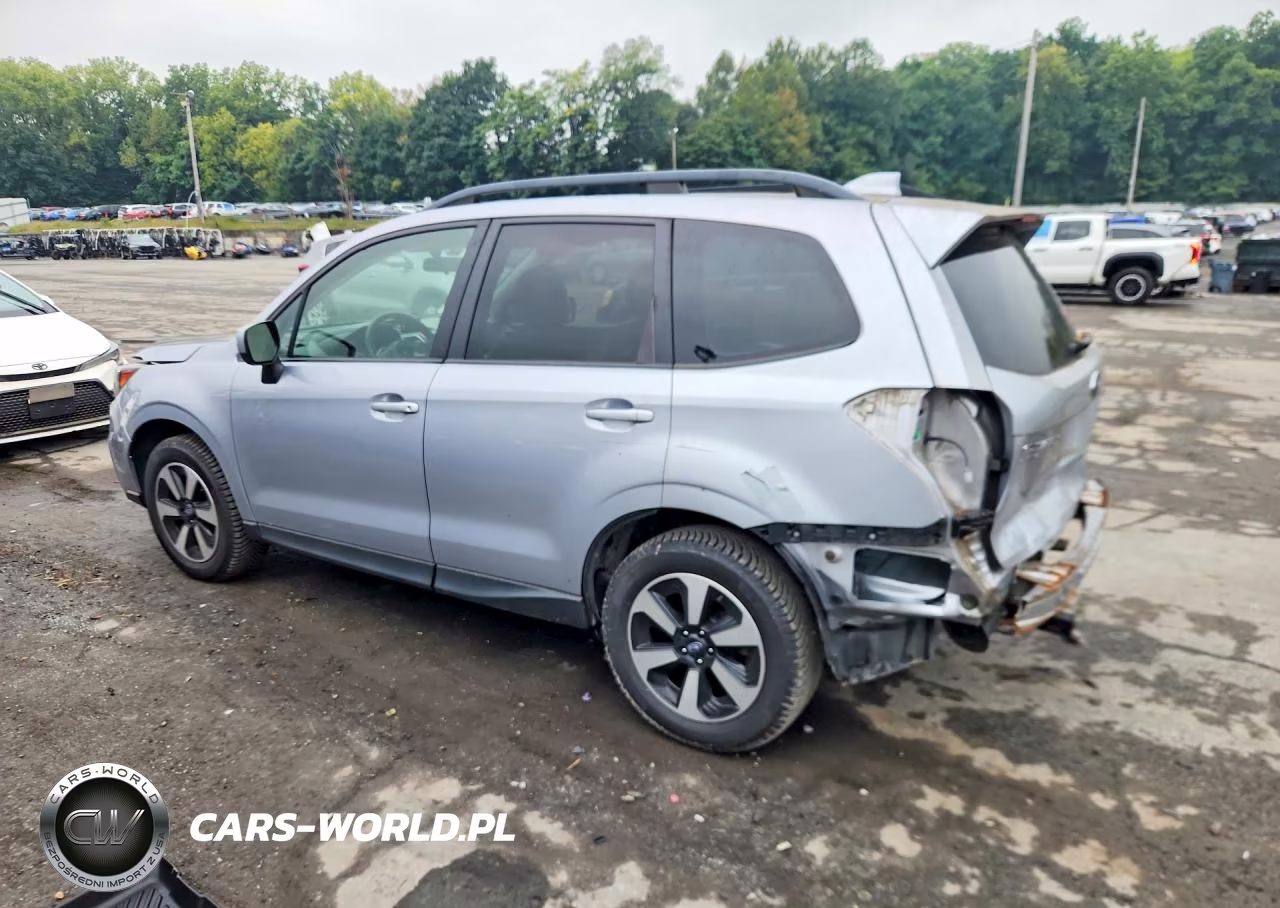 2017 Subaru Forester 2.5I Premium VIN:JF2SJAEC6HH519874 - 2