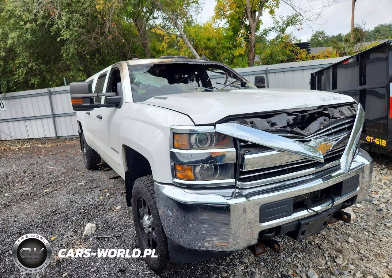 2016 Chevrolet Silverado K2500 Heavy Duty VIN:1GC1KUE80GF164232 - 4