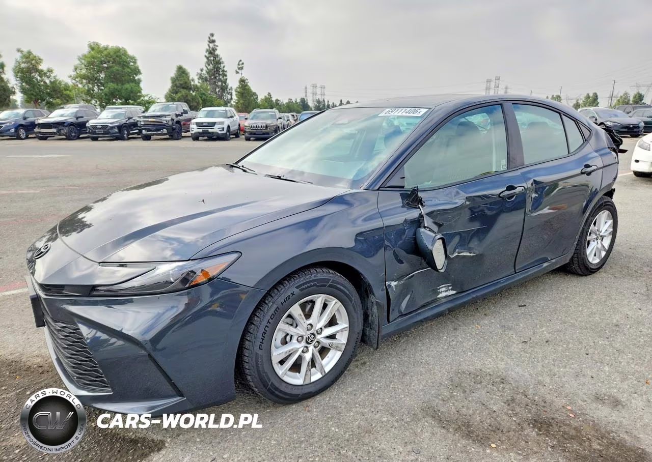 2025 Toyota Camry Le