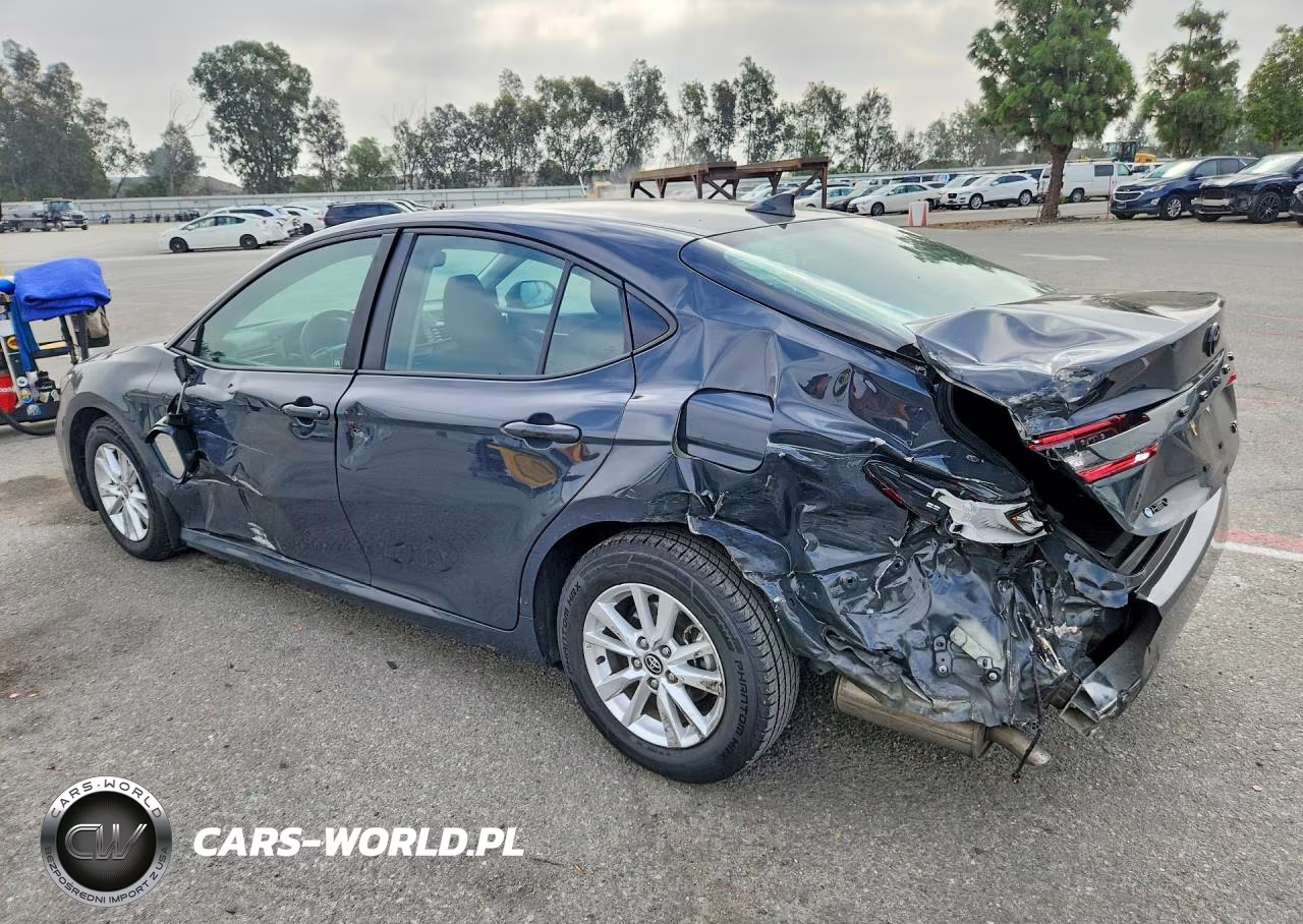 2025 Toyota Camry Le VIN:4T1DAACK2SU208356 - 2