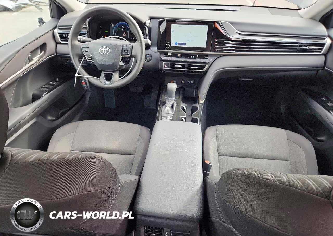 2025 Toyota Camry Le VIN:4T1DAACK2SU208356 - 8