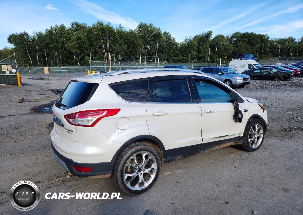2014 Ford Escape Titanium VIN:1FMCU9JX1EUC15139 - 3