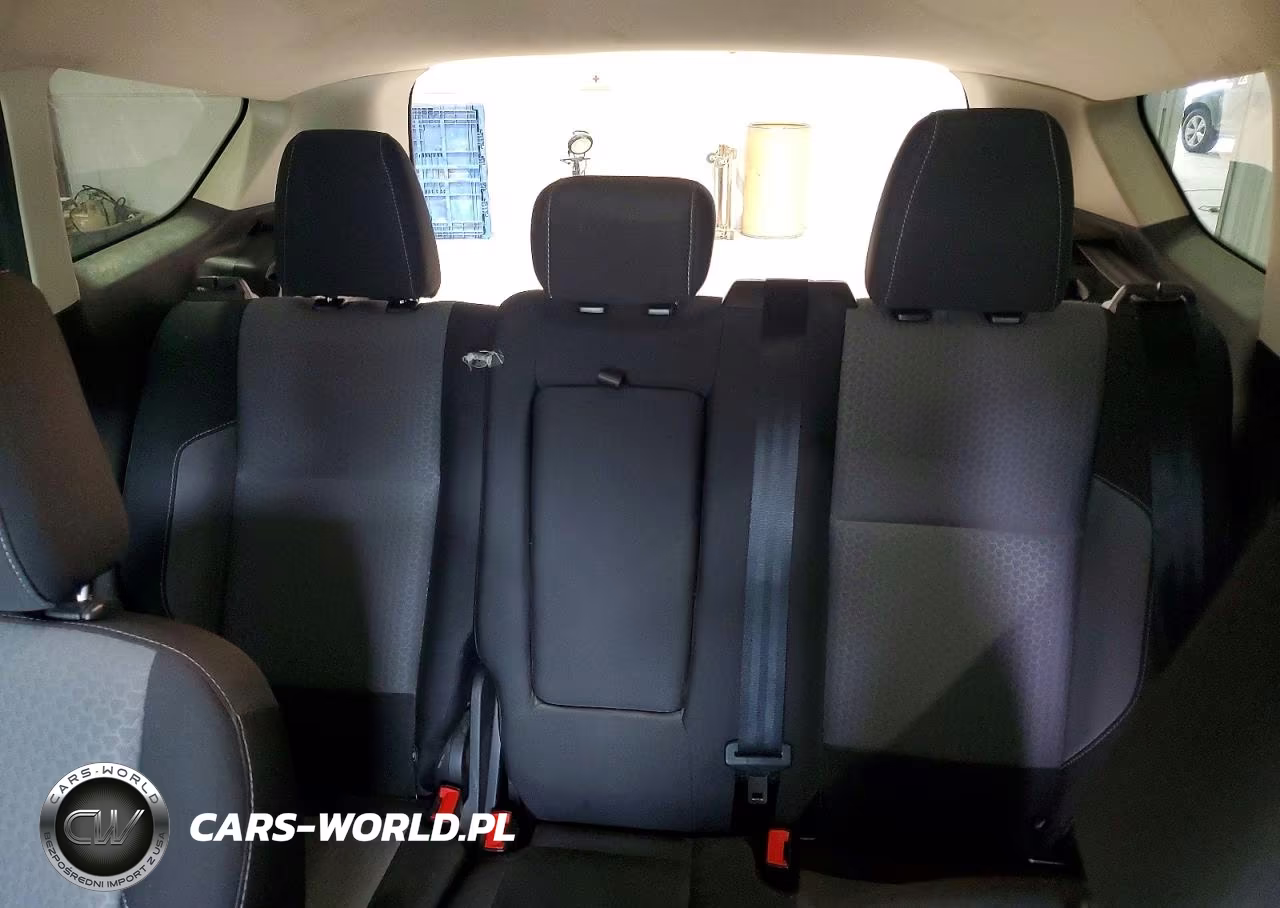 2019 Ford Escape Se VIN:1FMCU9GD3KUC22683 - 10