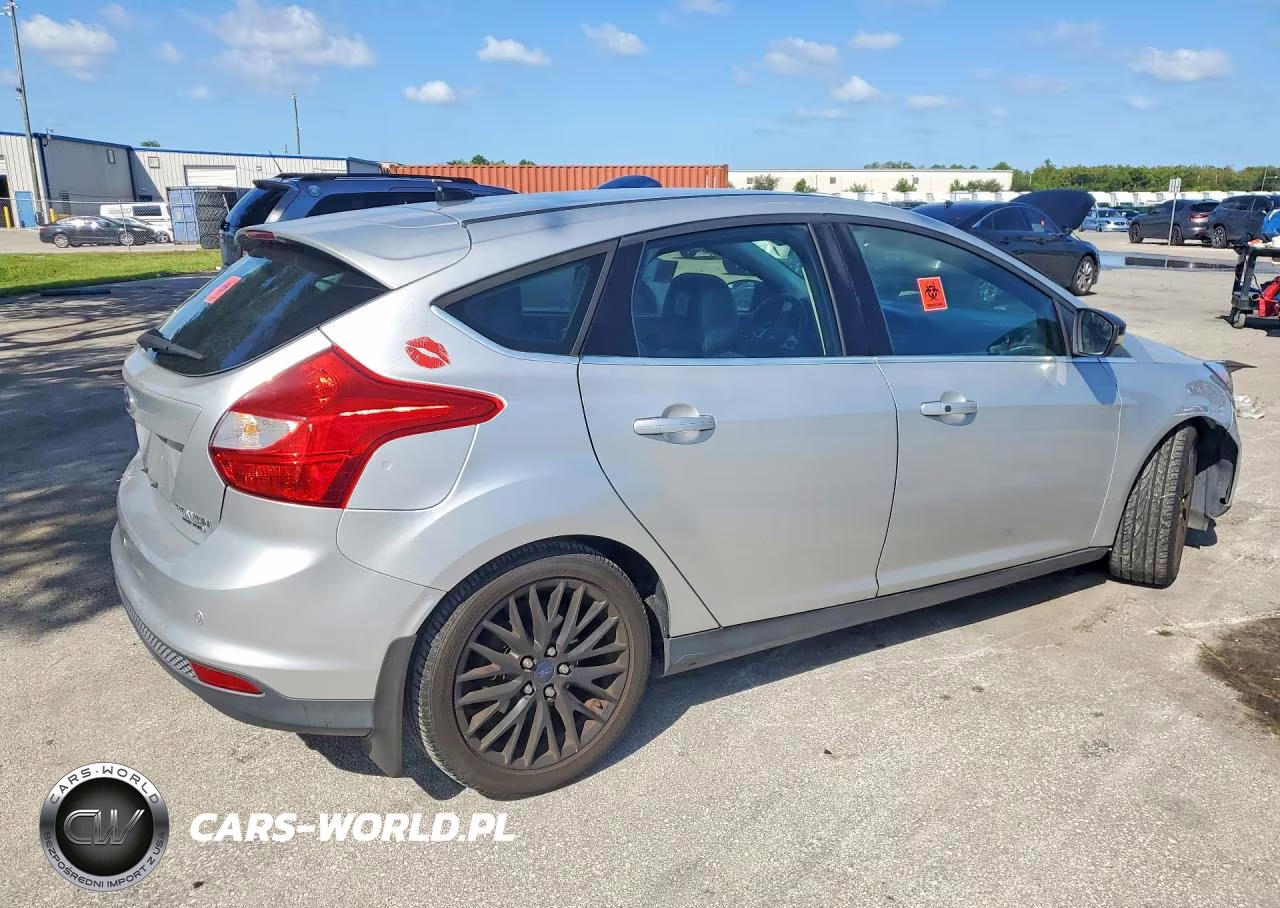 2014 Ford Focus Titanium VIN:1FADP3N27EL191873 - 3