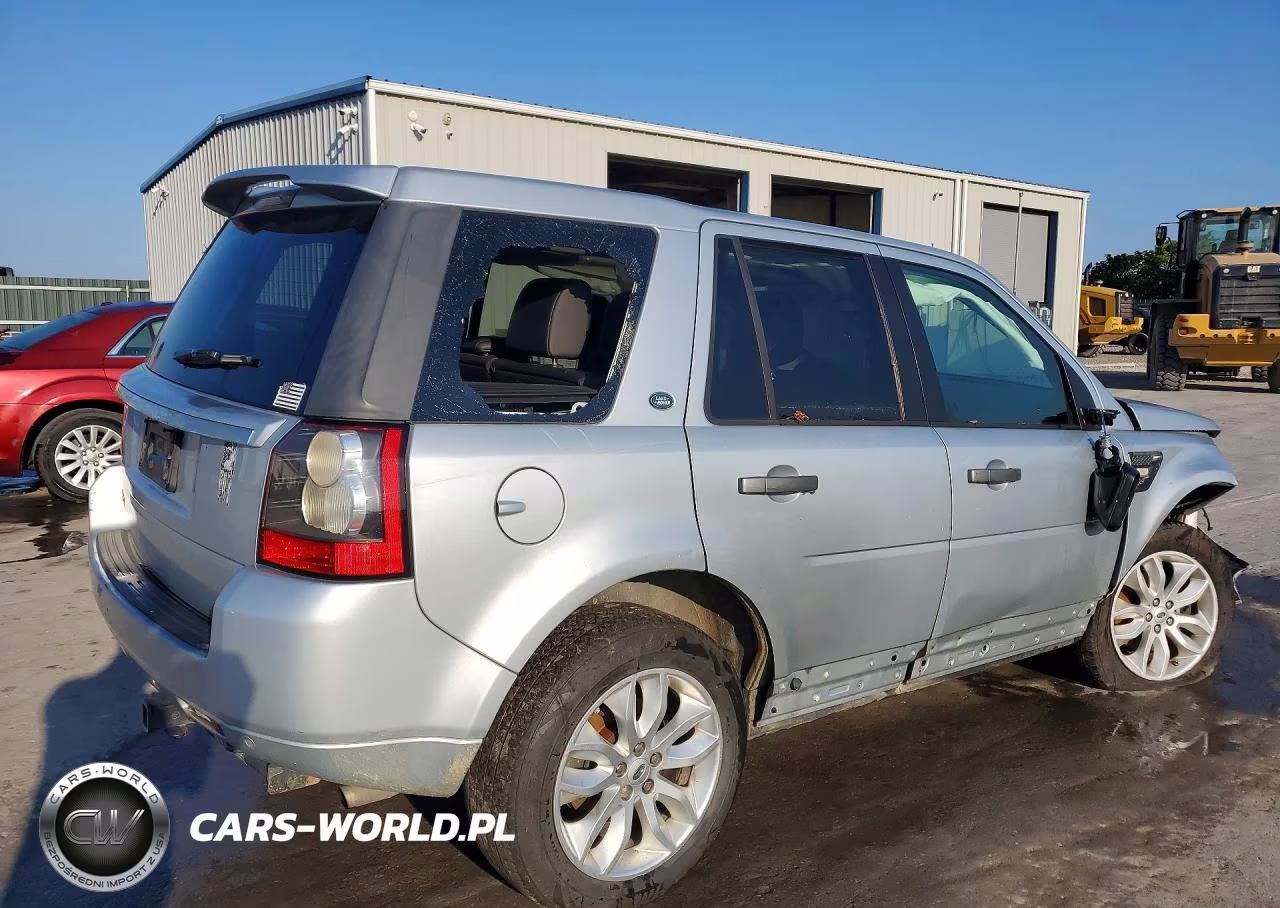 2011 Land Rover Lr2 Hse VIN:SALFR2BN3BH245103 - 3
