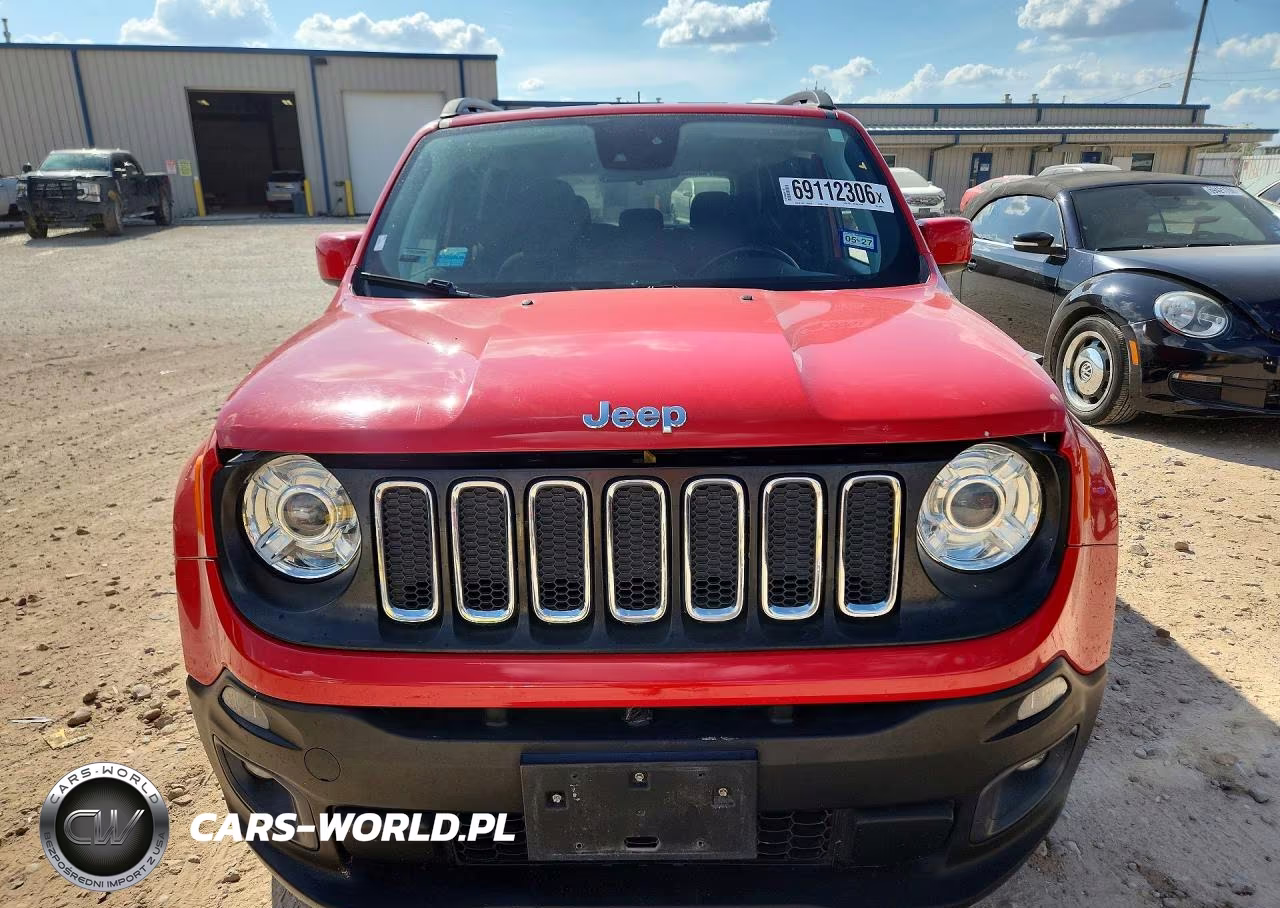 2018 Jeep Renegade Latitude VIN:ZACCJABB5JPG90919 - 5
