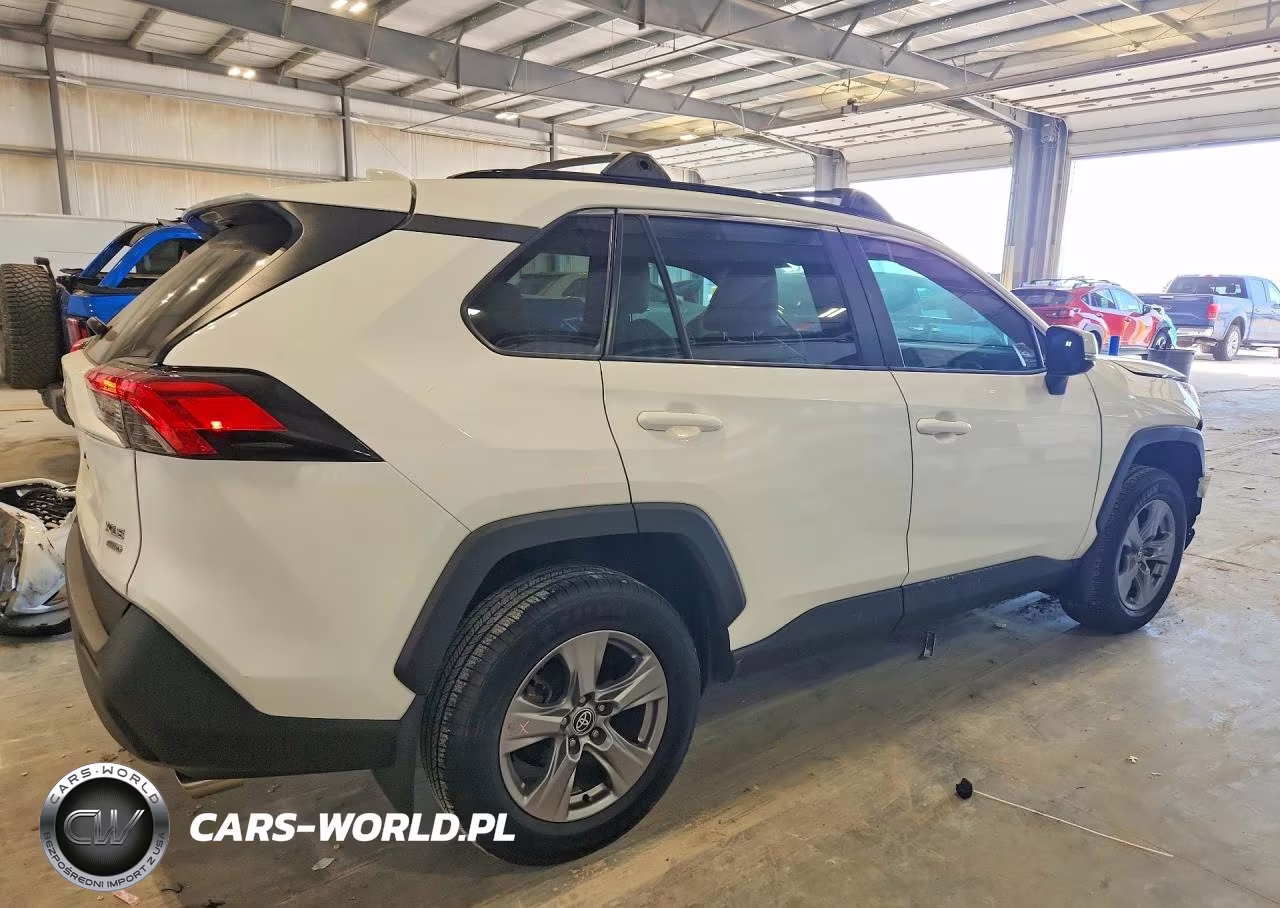 2024 Toyota Rav4 Xle VIN:2T3P1RFV3RW438880 - 3
