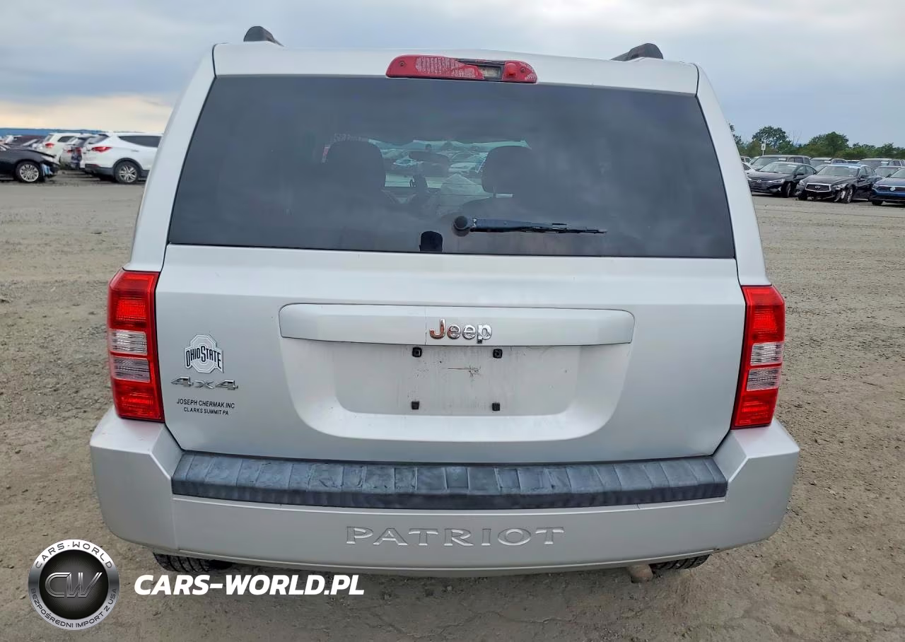 2010 Jeep Patriot Sport VIN:1J4NF1GB7AD675222 - 6