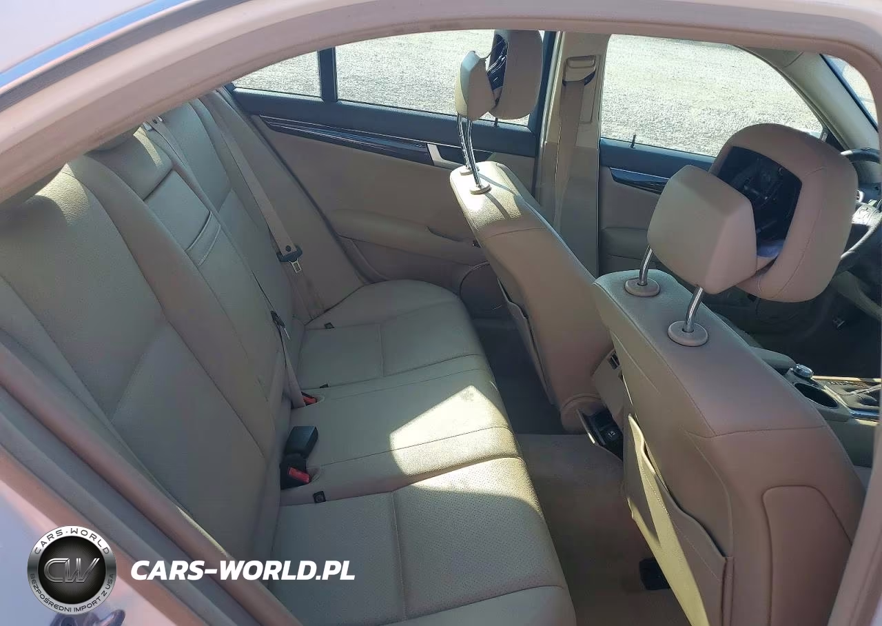 2013 Mercedes-Benz C250 VIN:WDDGF4HB9DA773050 - 10