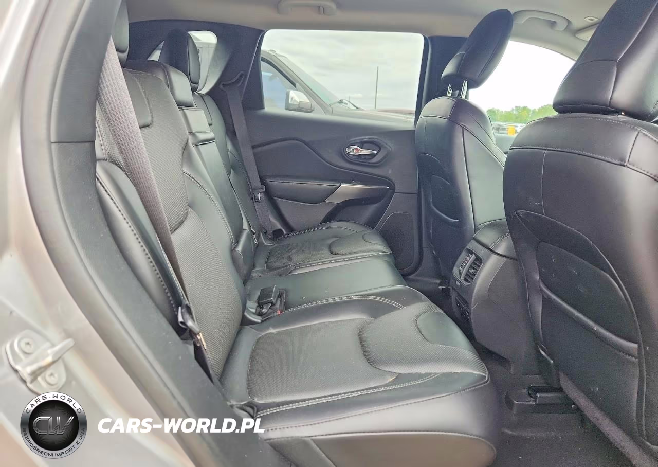 2019 Jeep Cherokee Limited VIN:1C4PJMDX7KD306375 - 11