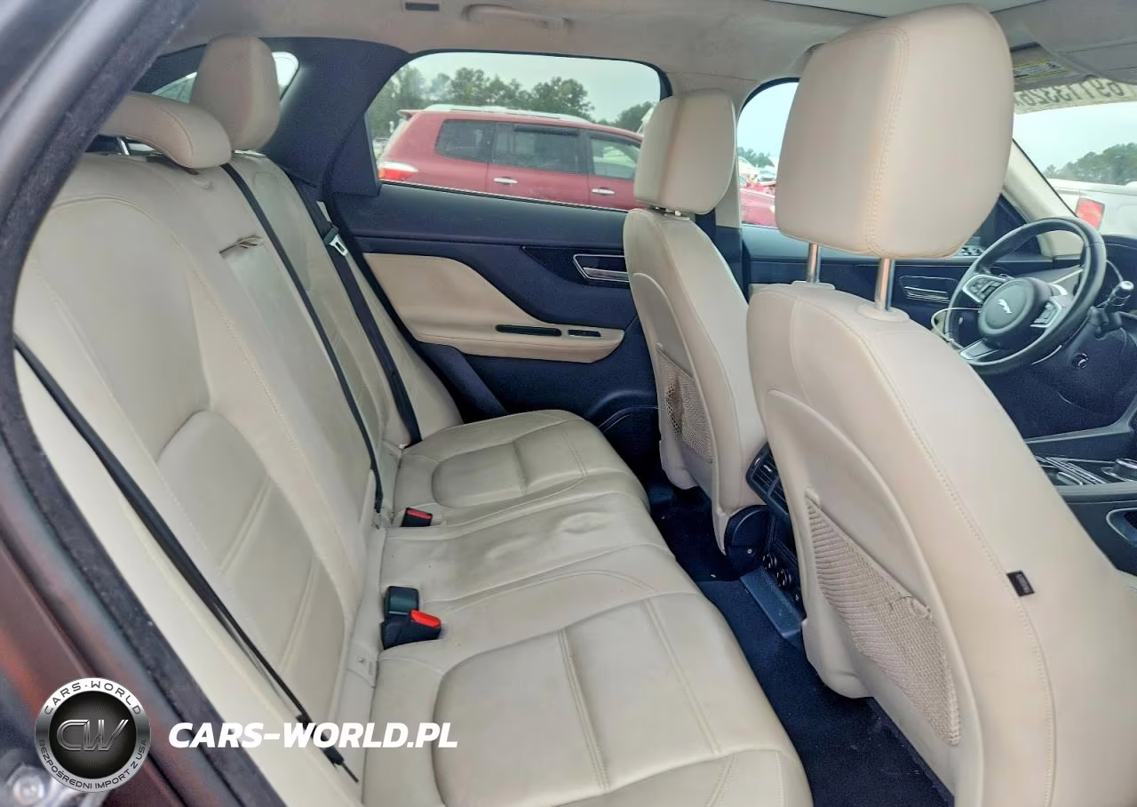 2019 Jaguar F-Pace Prestige VIN:SADCK2GX4KA390981 - 11