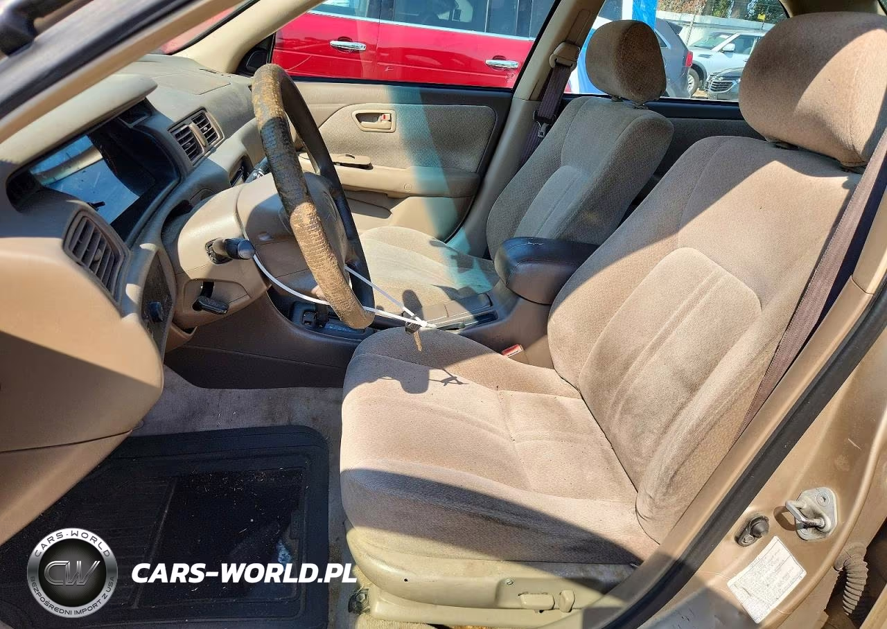 2000 Toyota Camry Le VIN:JT2BG22KXY0441427 - 7