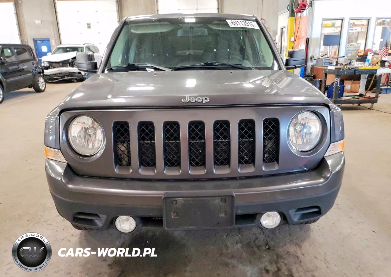 2017 Jeep Patriot Latitude VIN:1C4NJRFB6HD173932 - 5