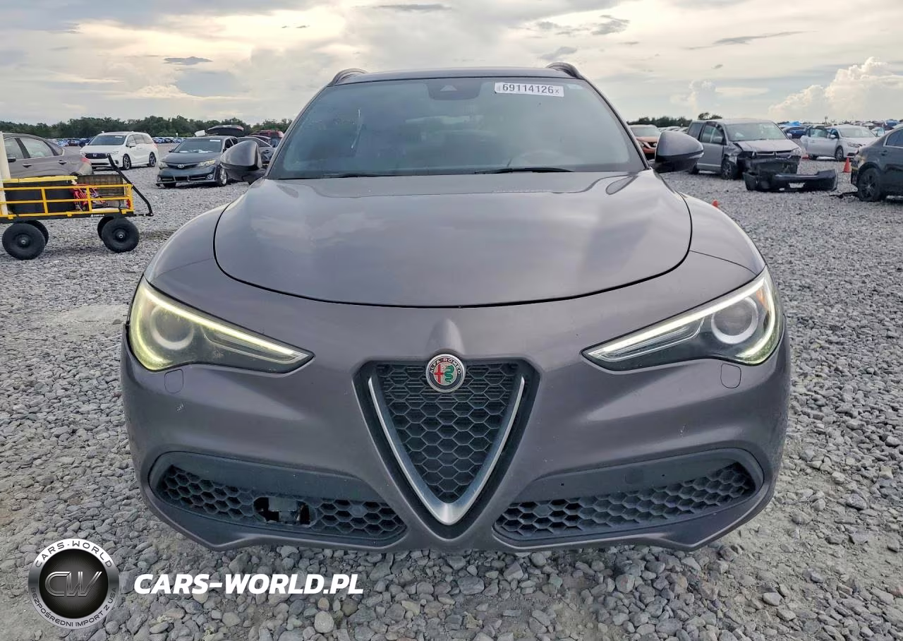 2022 Alfa Romeo Stelvio Ti VIN:ZASPAKBN5N7D33090 - 5