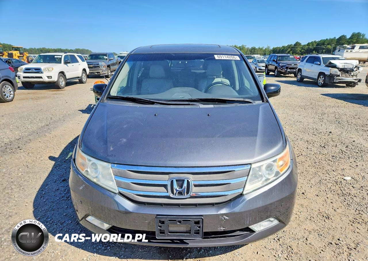 2012 Honda Odyssey Touring VIN:5FNRL5H97CB051337 - 5