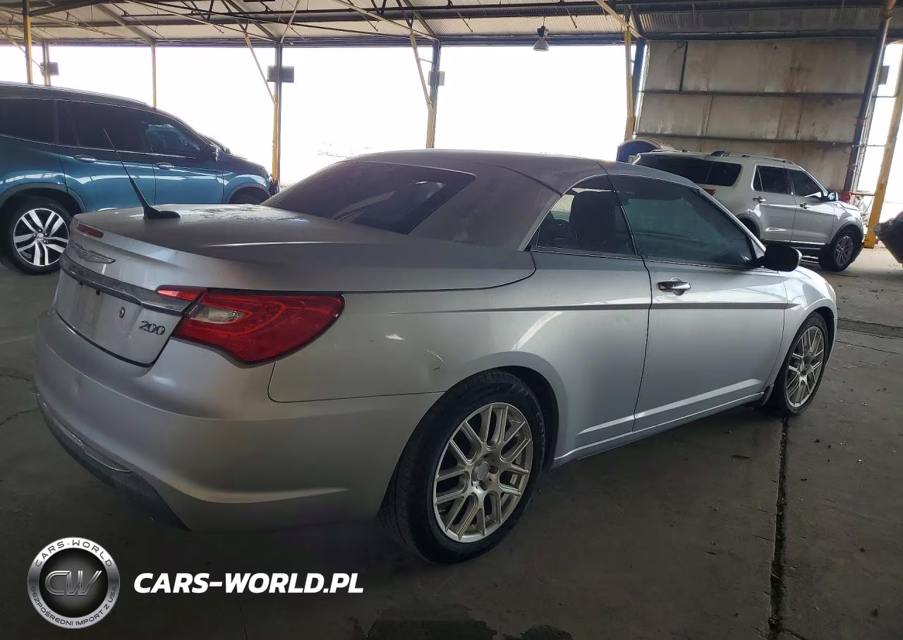 2011 Chrysler 200 Limited VIN:1C3BC7EG9BN529360 - 3