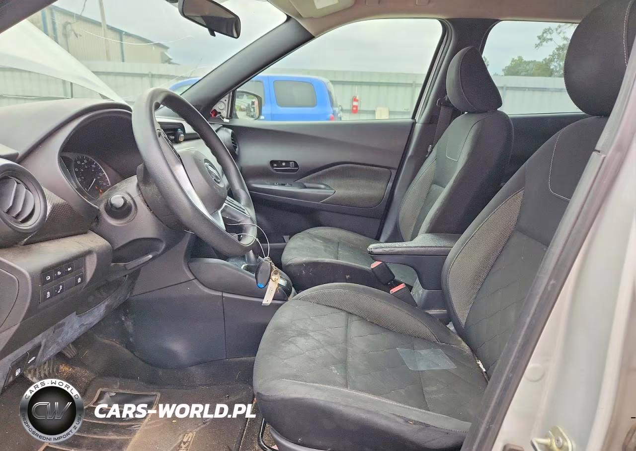 2020 Nissan Kicks S VIN:3N1CP5BV3LL558434 - 7