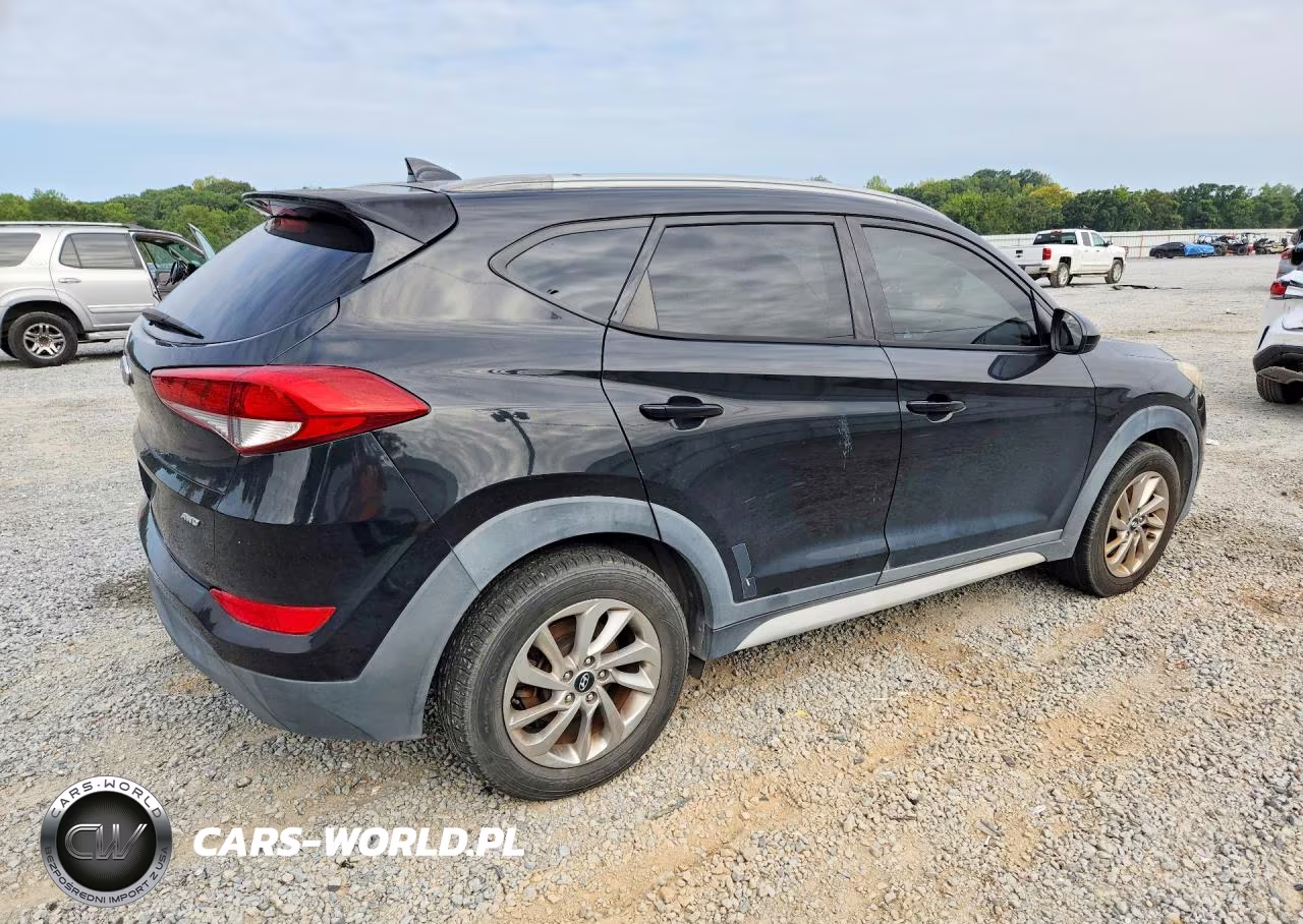 2018 Hyundai Tucson Sel VIN:KM8J3CA47JU696912 - 3