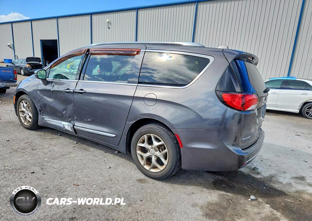 2017 Chrysler Pacifica Limited VIN:2C4RC1GG7HR531365 - 2