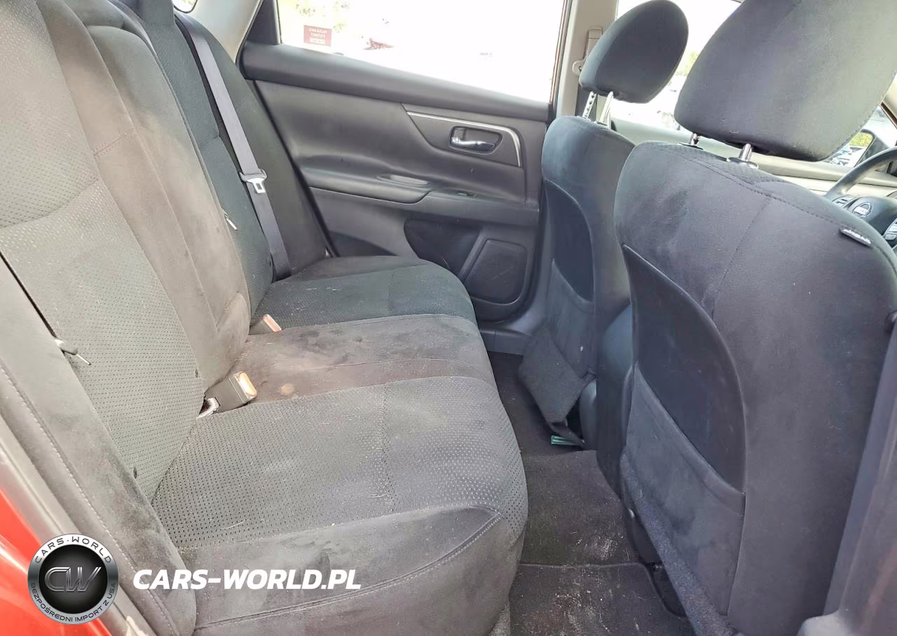2015 Nissan Altima 2.5 S VIN:1N4AL3AP8FC492363 - 10