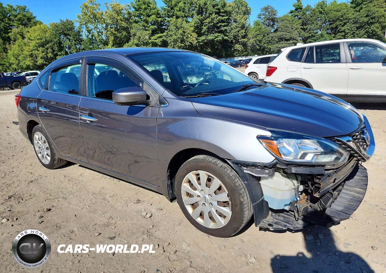 2017 Nissan Sentra S VIN:3N1AB7AP6HY377231 - 4