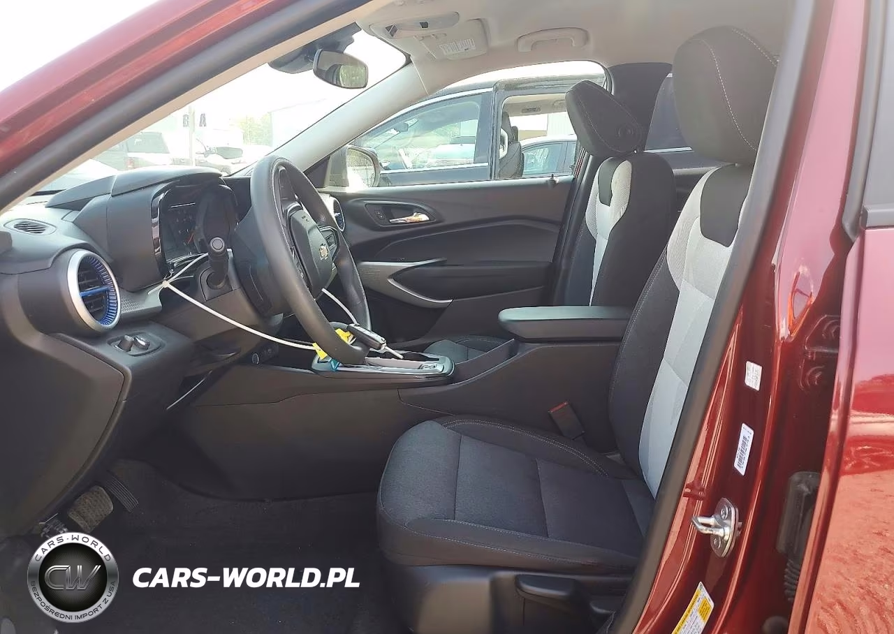 2025 Chevrolet Trax Ls VIN:KL77LFEP6SC147002 - 7