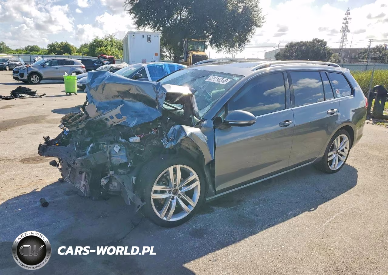 2015 Volkswagen Golf Sportwagen S VIN:3VWC17AU0FM509724 - 1
