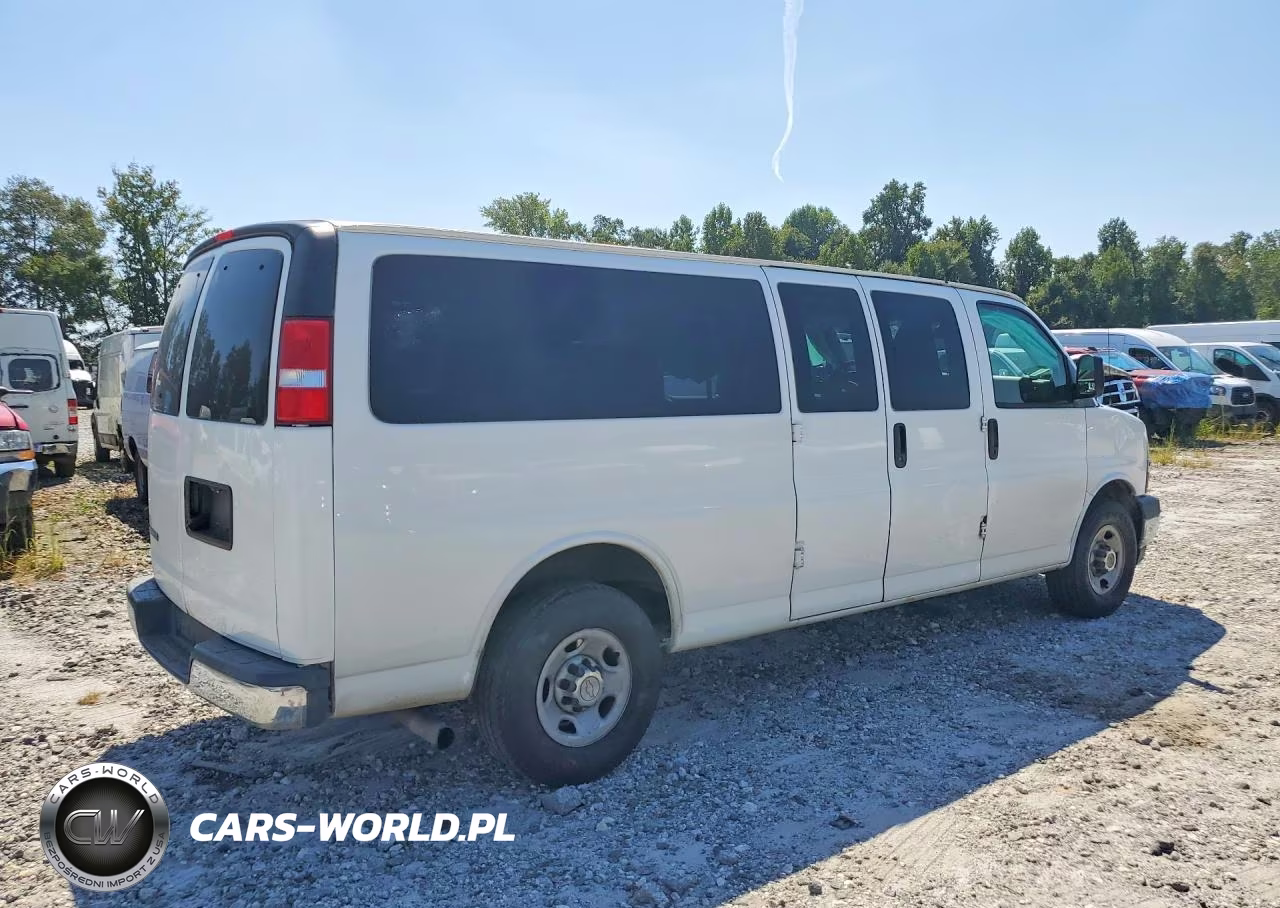 2017 Chevrolet Express G3500 Lt VIN:1GAZGPFG4H1135738 - 3