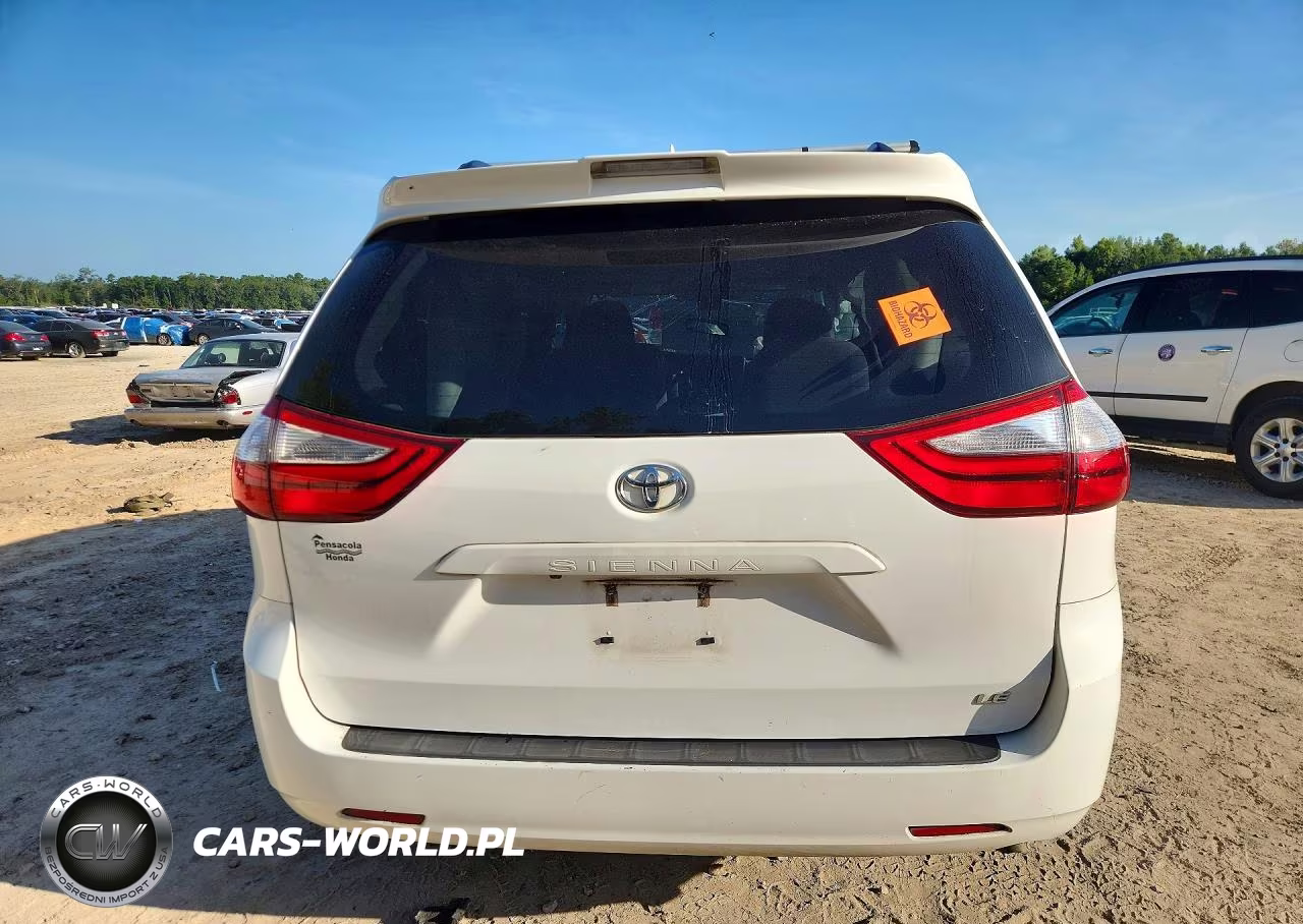 2018 Toyota Sienna Le VIN:5TDKZ3DC8JS903578 - 6