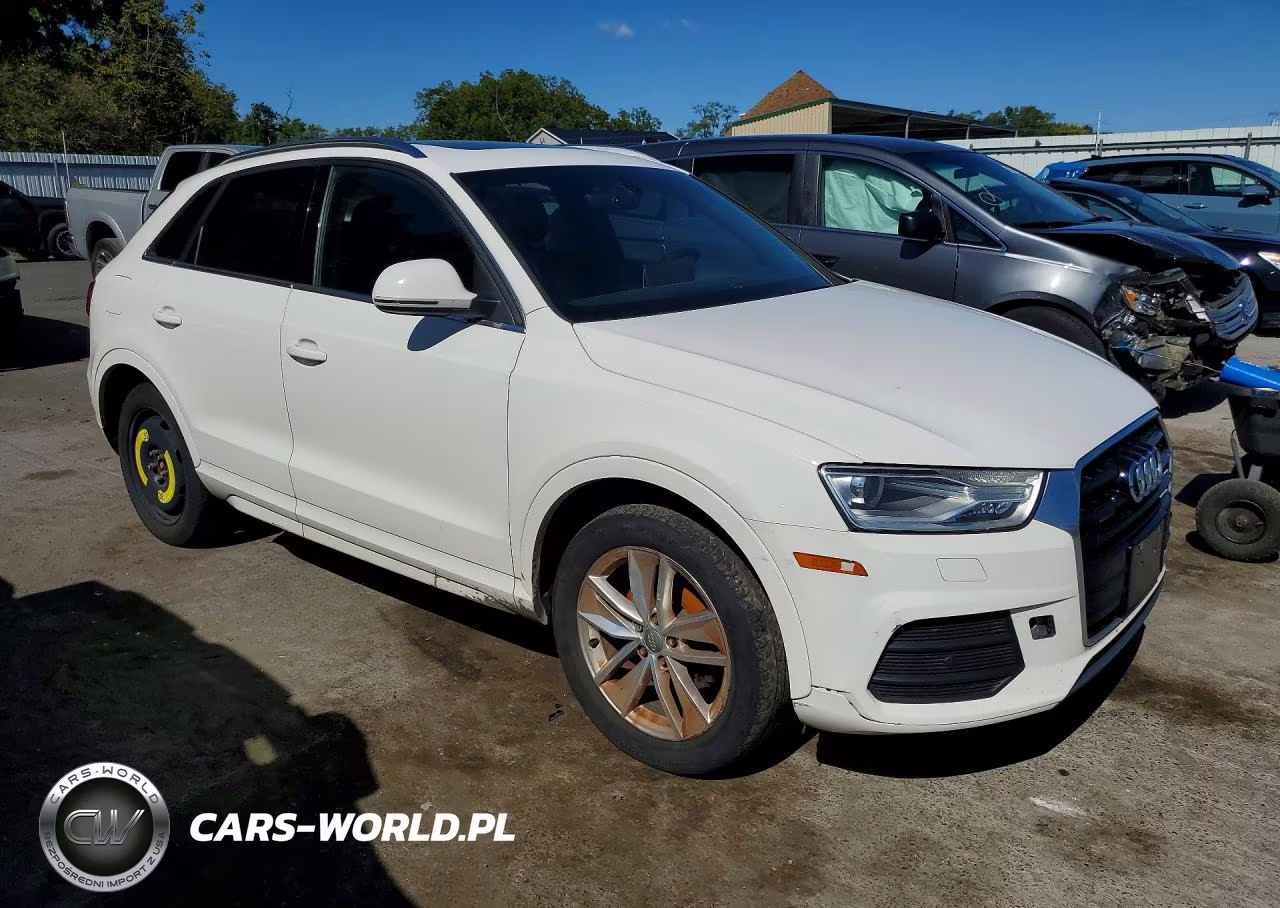 2016 Audi Q3 Premium Plus VIN:WA1EFCFS7GR025153 - 4