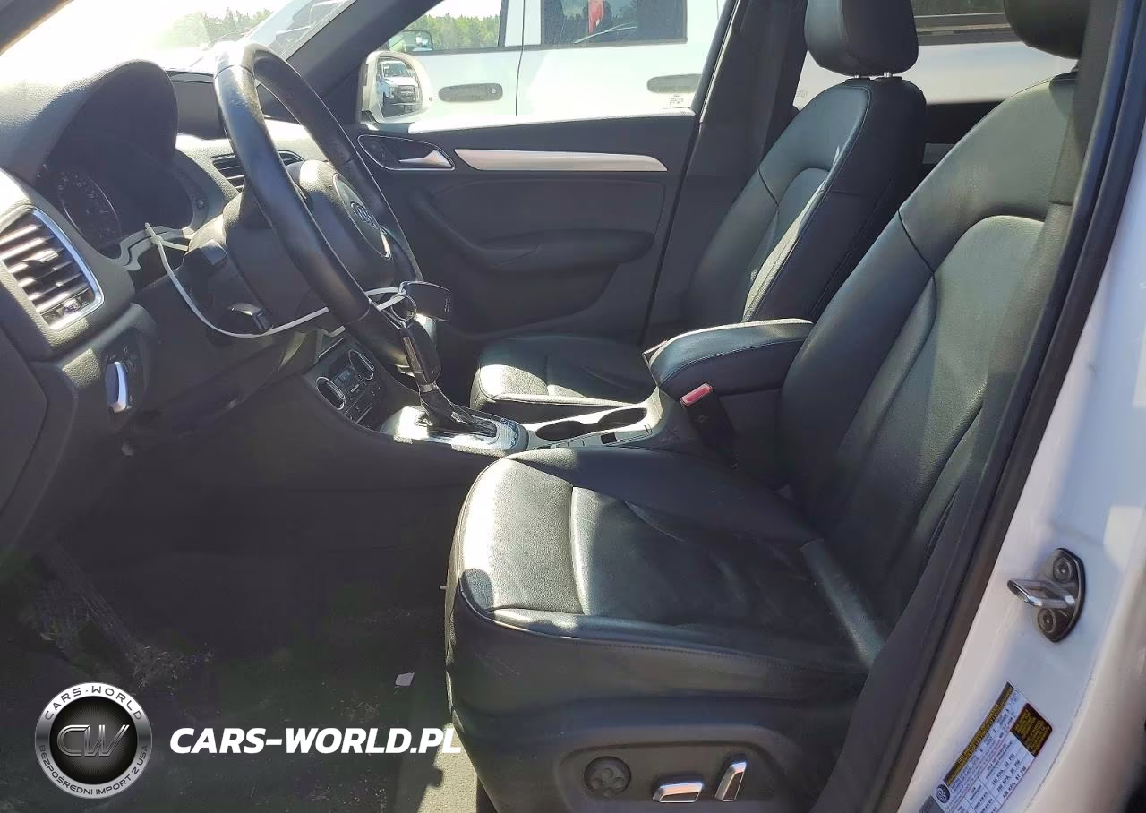 2016 Audi Q3 Premium Plus VIN:WA1EFCFS7GR025153 - 7