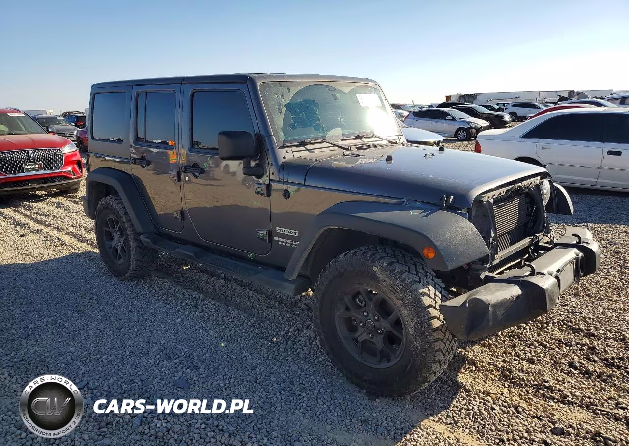 2014 Jeep Wrangler Unlimited Sport VIN:1C4BJWDG6EL183412 - 4
