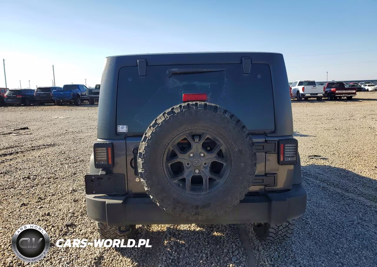 2014 Jeep Wrangler Unlimited Sport VIN:1C4BJWDG6EL183412 - 6