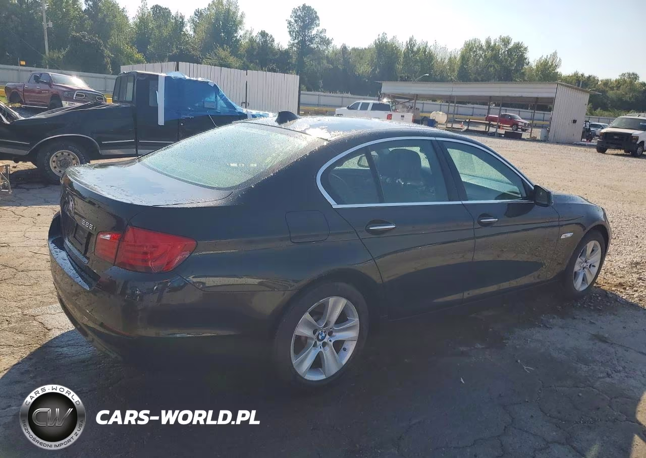 2012 BMW 528 I VIN:WBAXG5C52CDW24679 - 3
