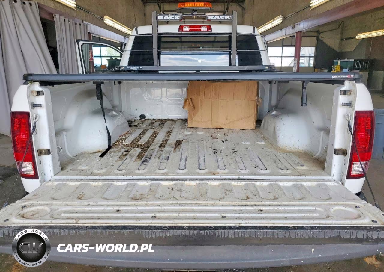 2021 Ram 1500 Classic Tradesman VIN:1C6RR7FG8MS520099 - 10