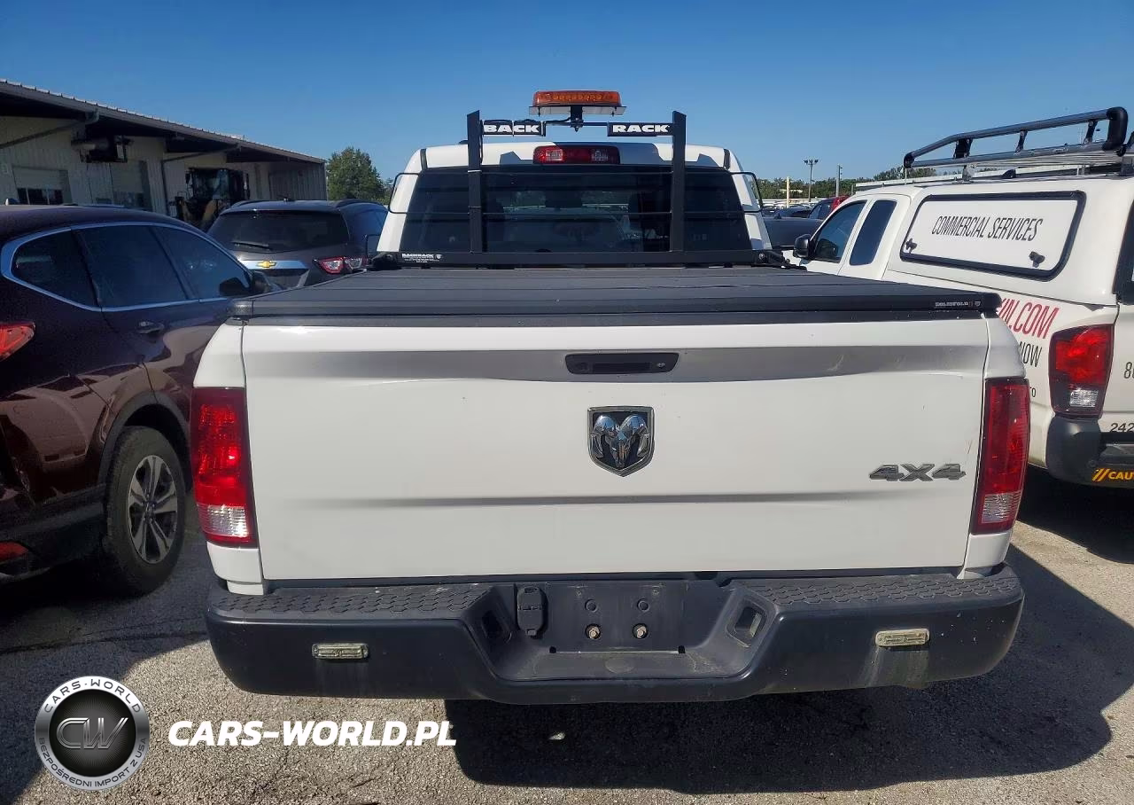 2021 Ram 1500 Classic Tradesman VIN:1C6RR7FG8MS520099 - 6