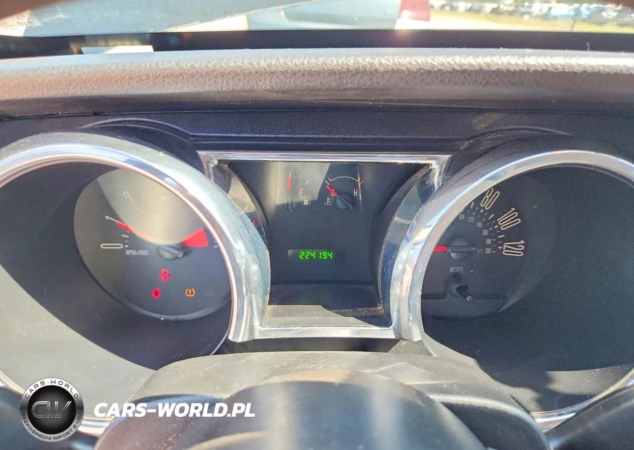 2008 Ford Mustang VIN:1ZVHT80N685109160 - 9