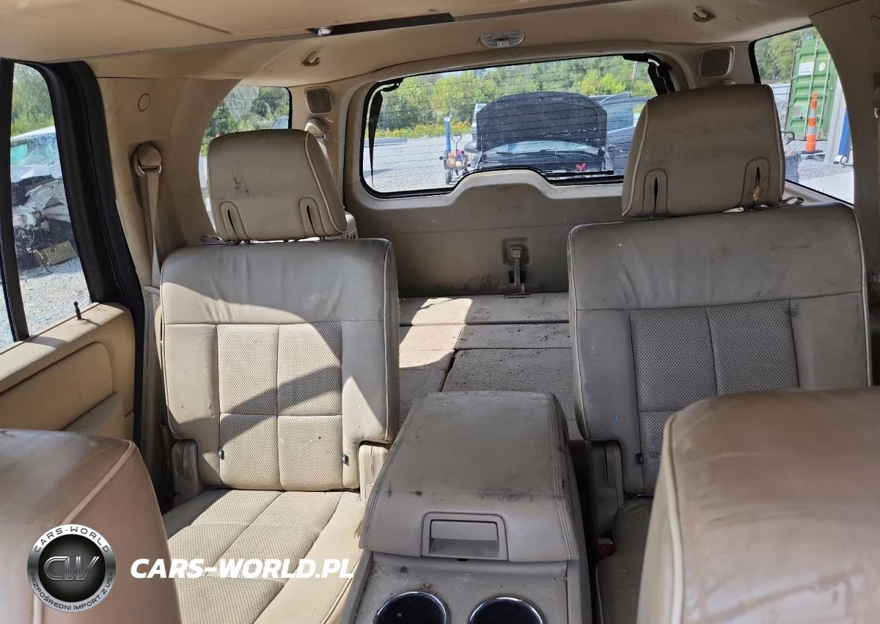 2007 Lincoln Navigator VIN:5LMFU27517LJ09628 - 10