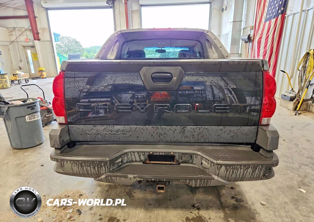 2006 Chevrolet Avalanche C1500 VIN:3GNEC12Z56G124811 - 6