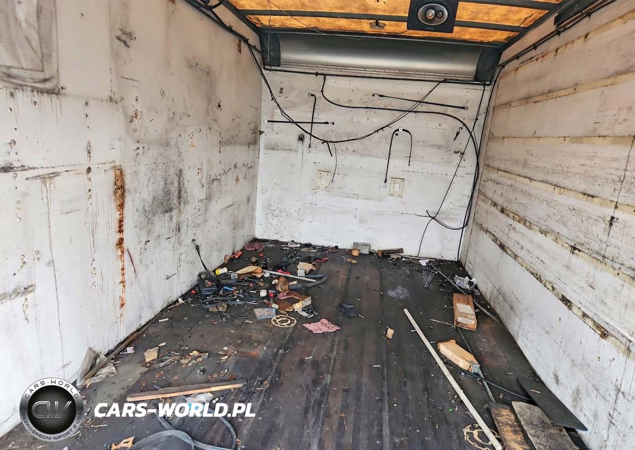 2019 Freightliner Business Class M2 Box Truck VIN:1FVACWFC0KHLL3808 - 10