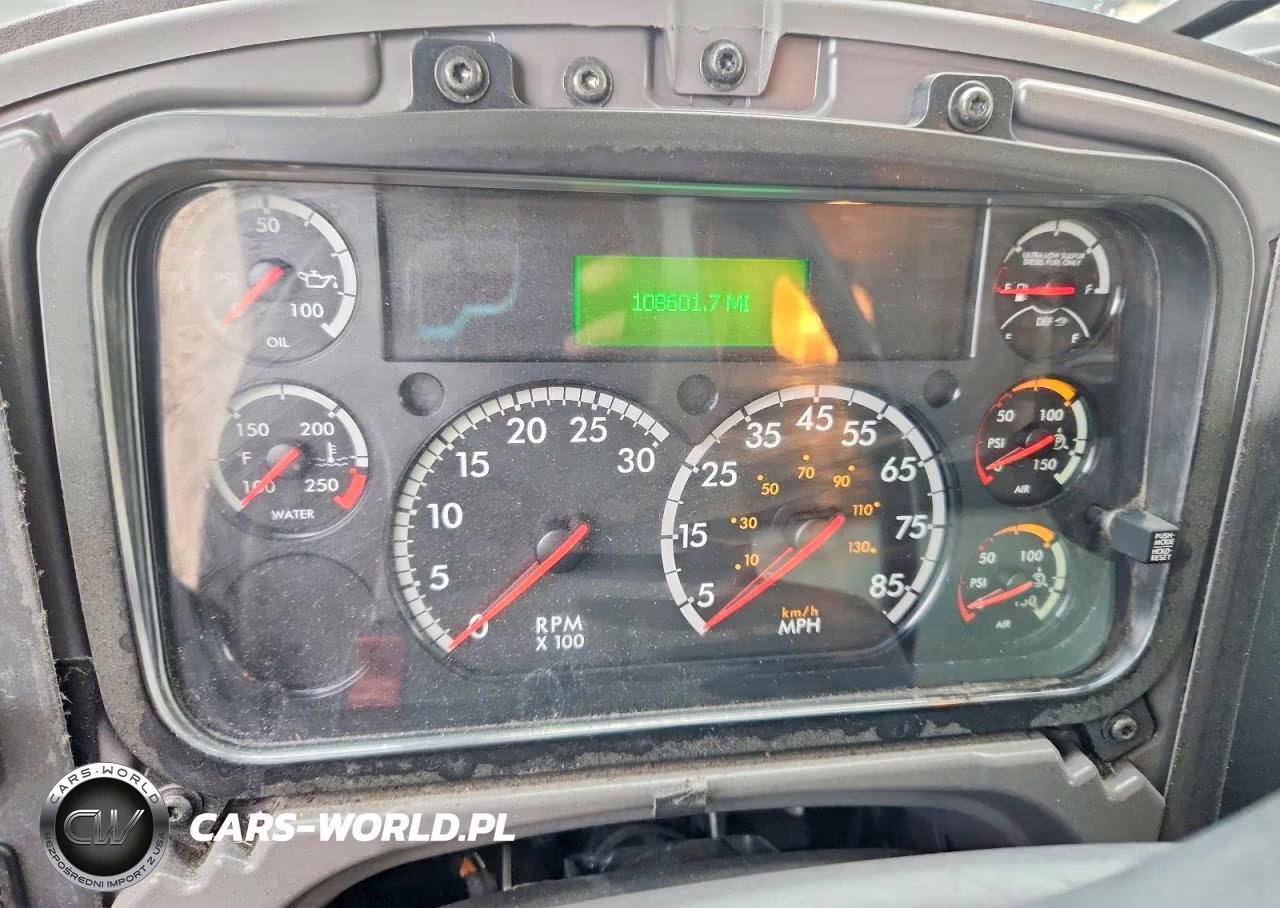2019 Freightliner Business Class M2 Box Truck VIN:1FVACWFC0KHLL3808 - 9