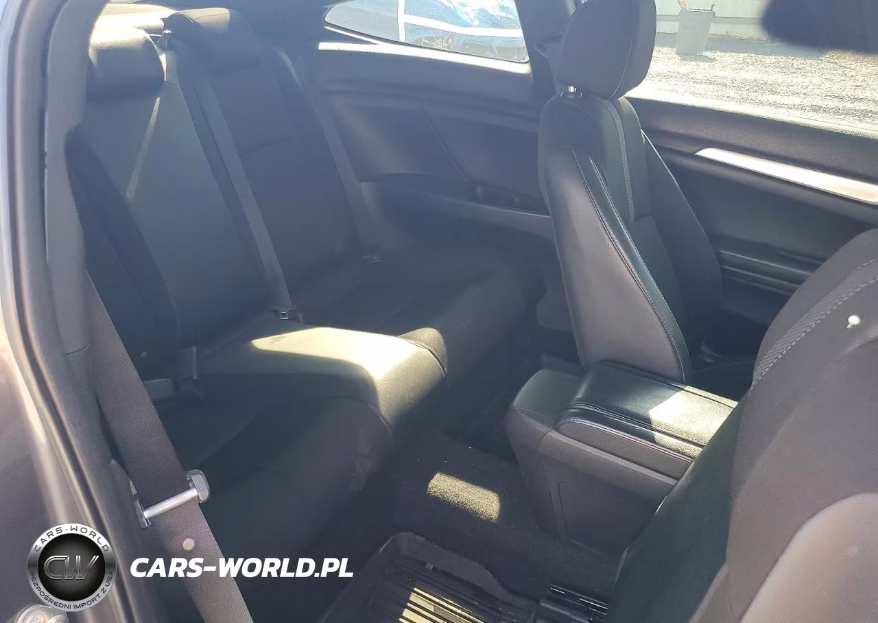 2019 Honda Civic Sport VIN:2HGFC4B8XKH310071 - 10