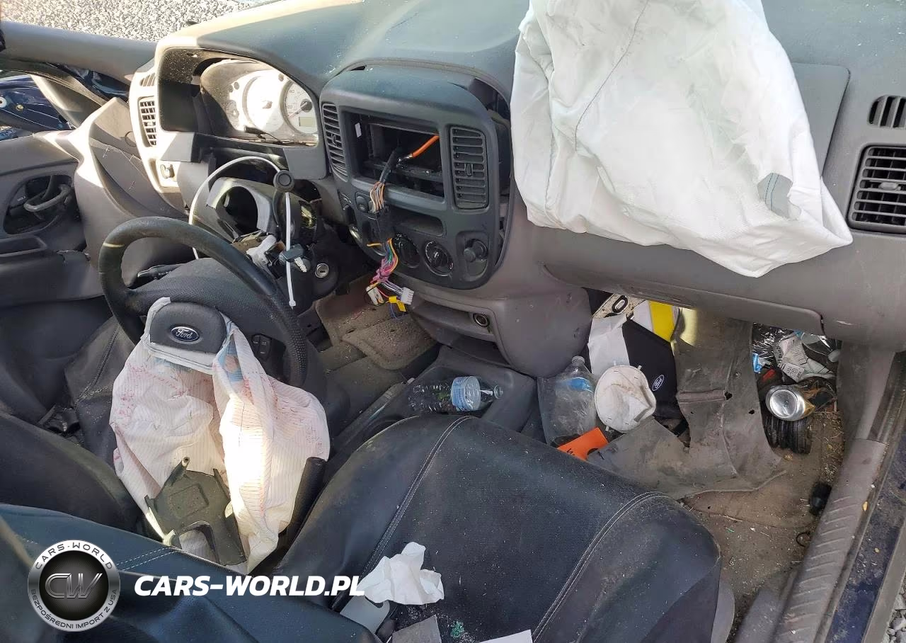 2002 Ford Escape Xls VIN:1FMYU021X2KA64207 - 8