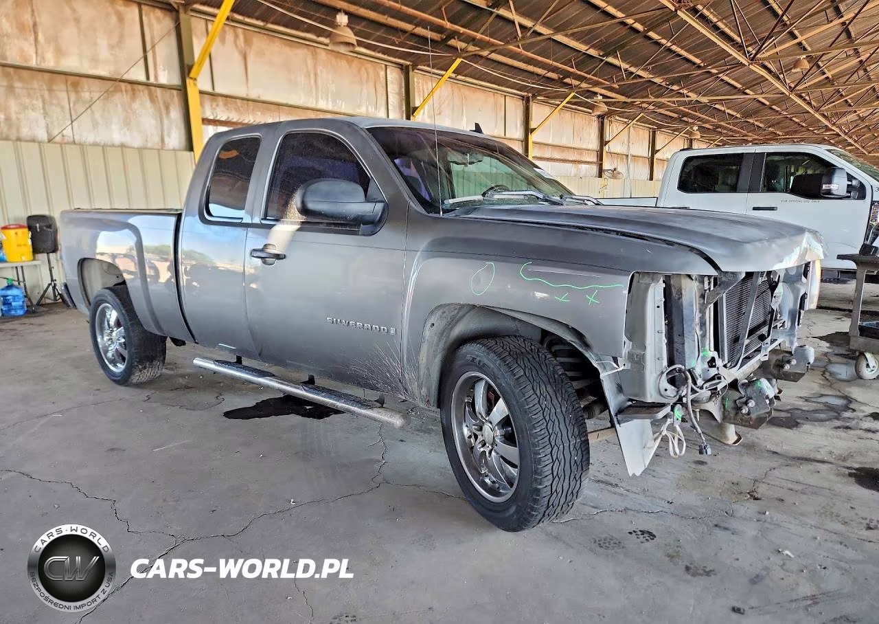 2007 Chevrolet Silverado C1500 Classic VIN:1GCEC19X77Z651988 - 4